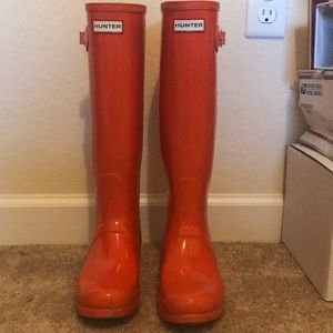 HUNTER rain boots!